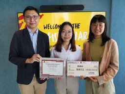 2.4_award_ms. lau kam yu sophie_1